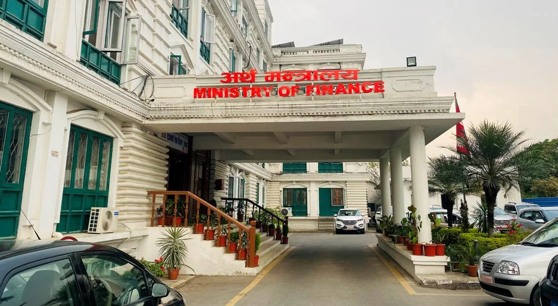 २६ खर्ब ६९ अर्ब पुग्यो सरकारको ऋण
