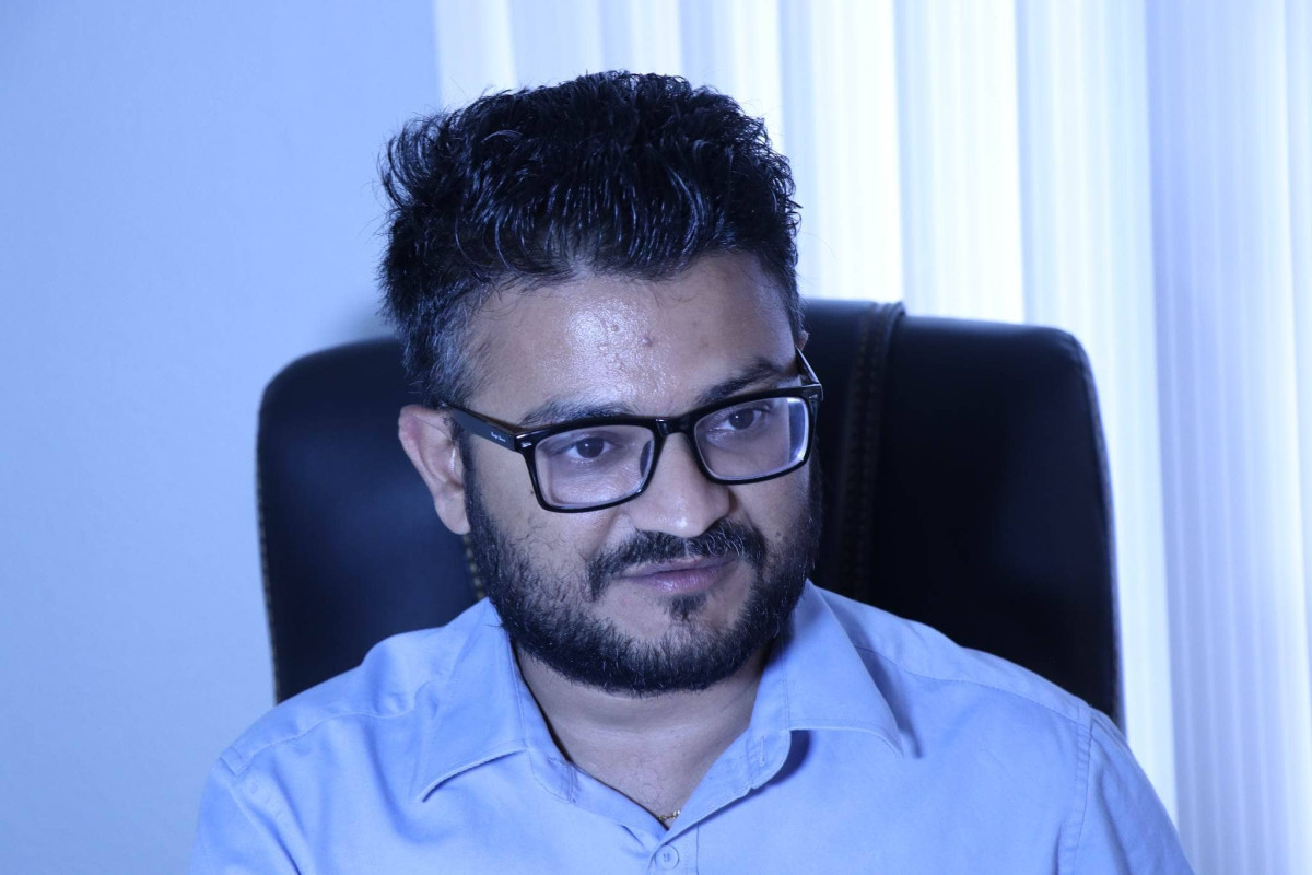 डा. मुकुल ढकालको रिटमा कारबाहीको सक्कल फाइल मगाउन आदेश