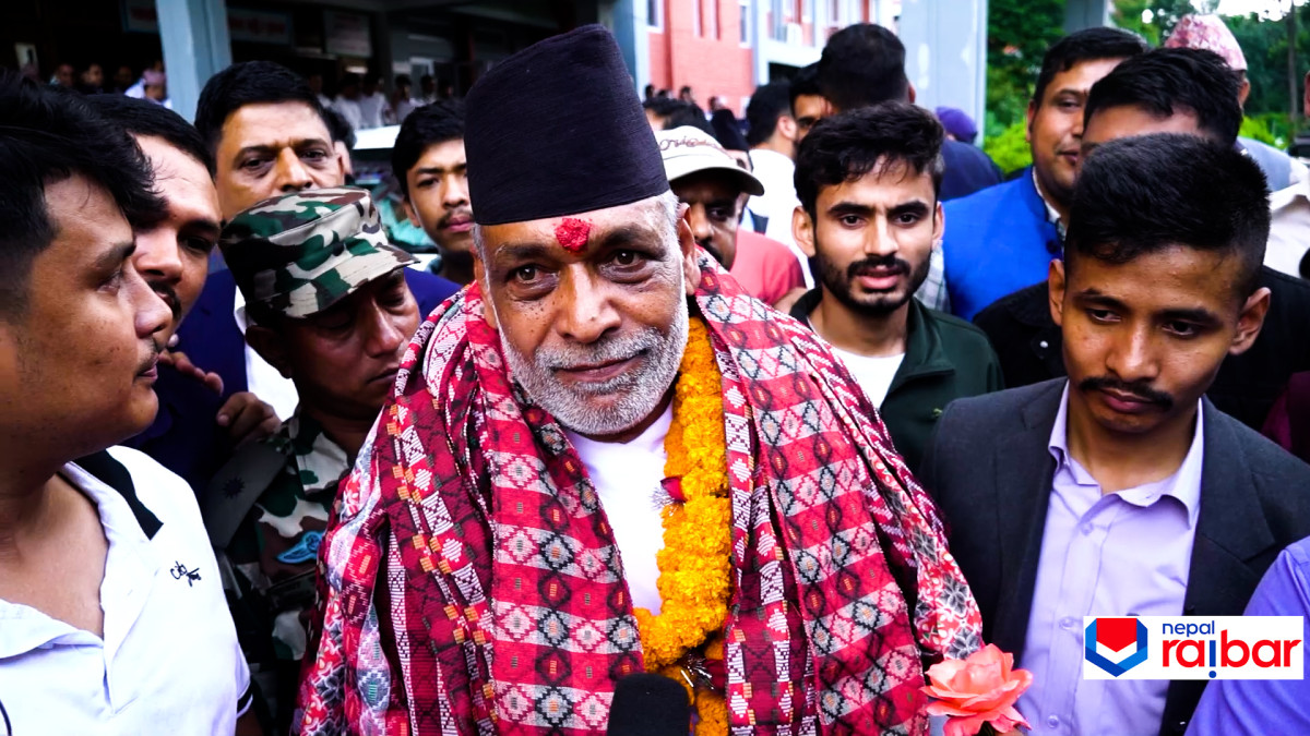रासायनिक मलको चिन्ता गर्नु पर्दैन: कृषिमन्त्री अधिकारी