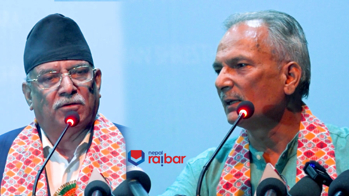 बाबुरामप्रति प्रचण्डको टिप्पणीः सबैभन्दा बुद्धि नभएका डाक्टर