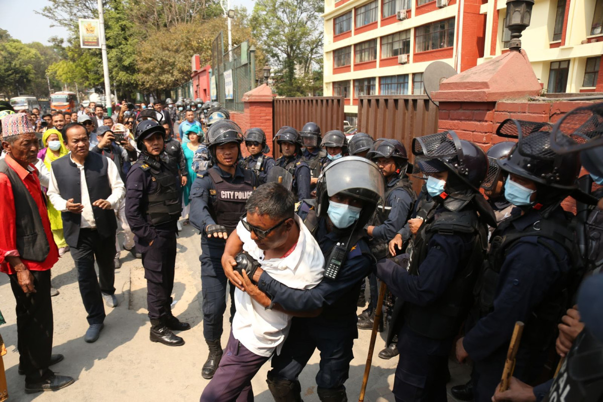 kulman protest5.jpg