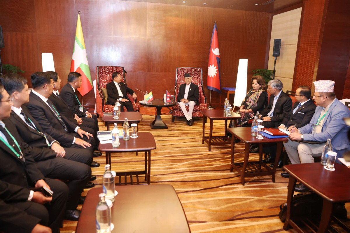 kp oli-srilanka3.jpg