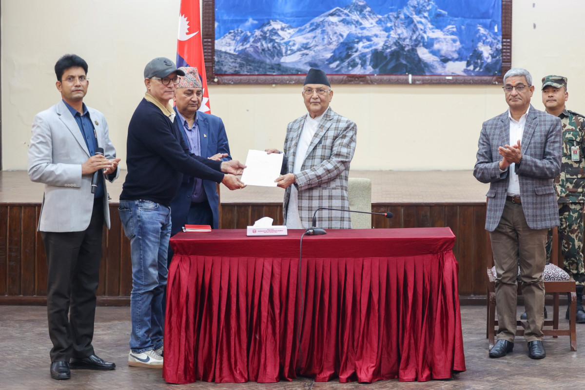 प्रधानमन्त्री समक्ष डोटीको खप्तड इञ्जिनियरिङ क्याम्पस सञ्चालनका लागि माग