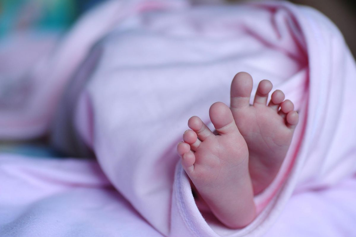सुताएकै ठाउँबाट तीन महिने शिशु गायब