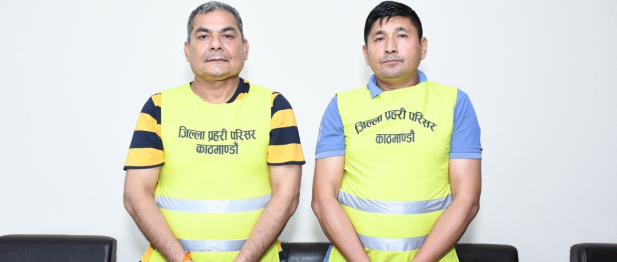 दुर्गा प्रसाईं र उनका अंगरक्षक दीपक खड्कालाई १२ दिन हिरासतमा राख्न अनुमति