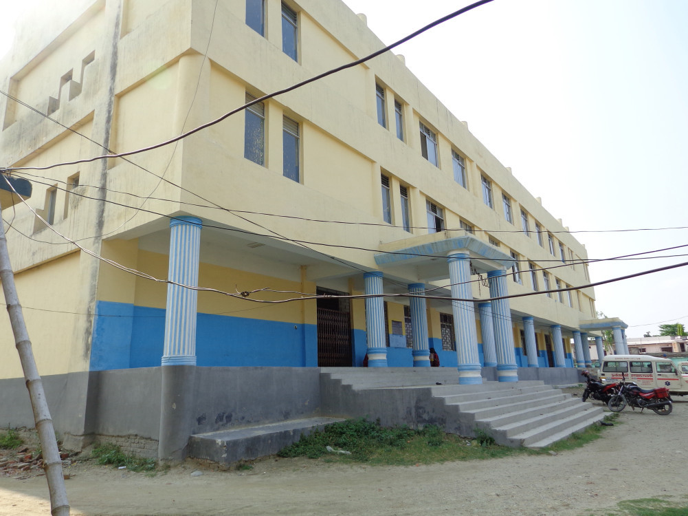 चिकित्सकले दिए राजीनामा