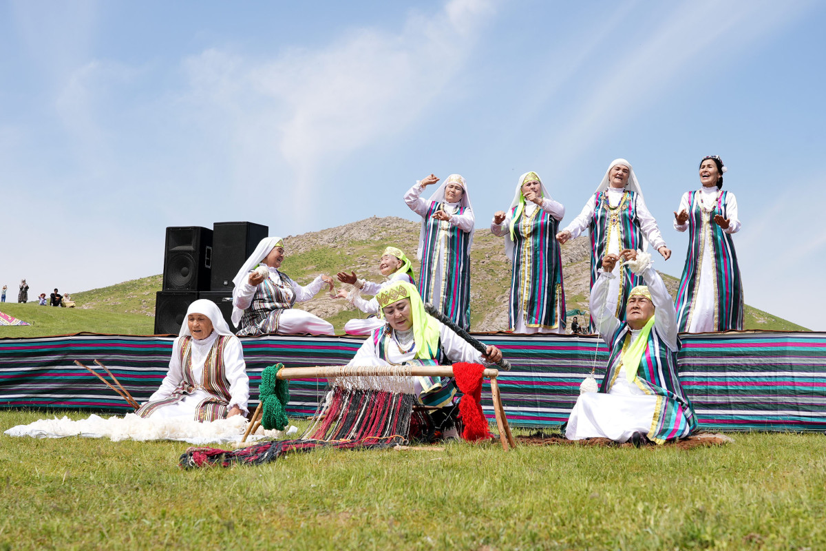 Folk Culture Festival Celebrates Tradition in Tashkent Region