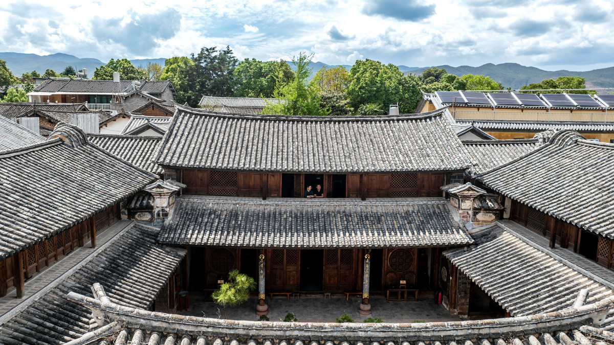 Historic Shaxi Town in Yunnan Revitalized as Tourism Booms