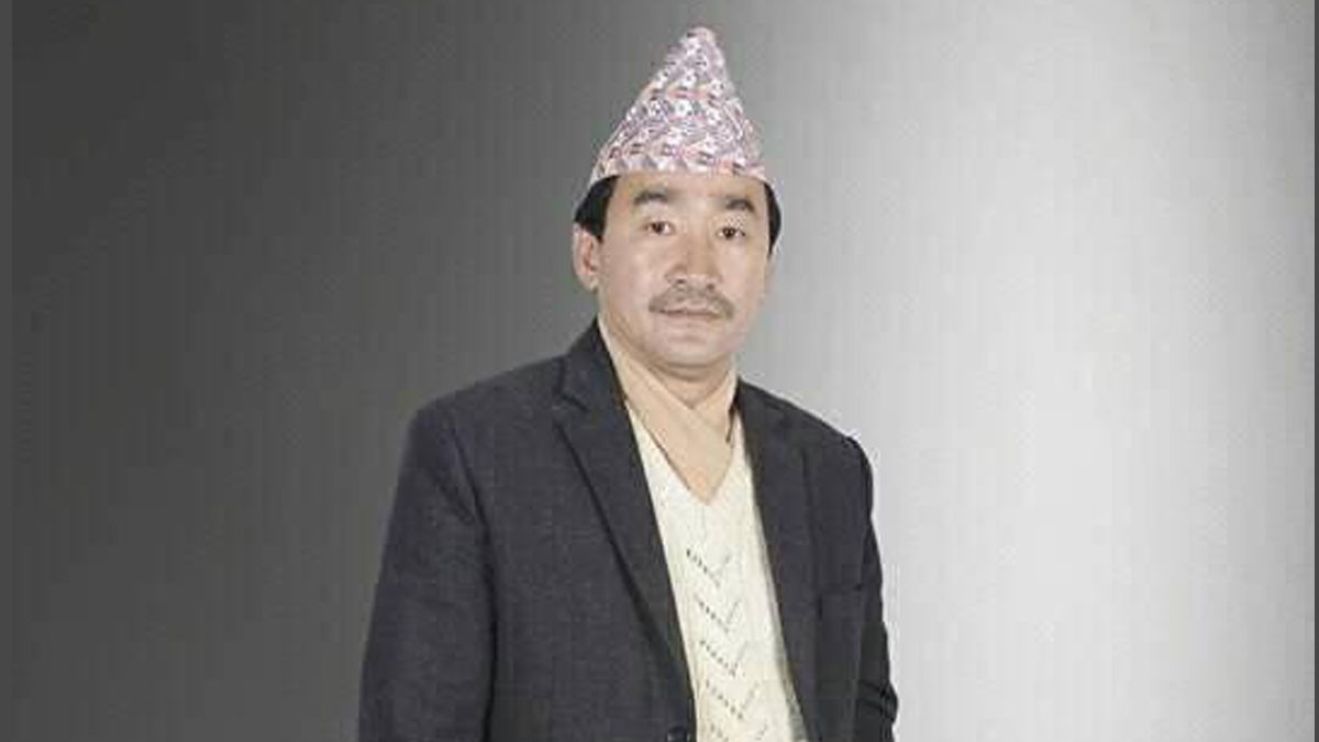 पूर्व मन्त्रीसहित ताप्लेजुङका दुई एमाले नेता निलम्बित
