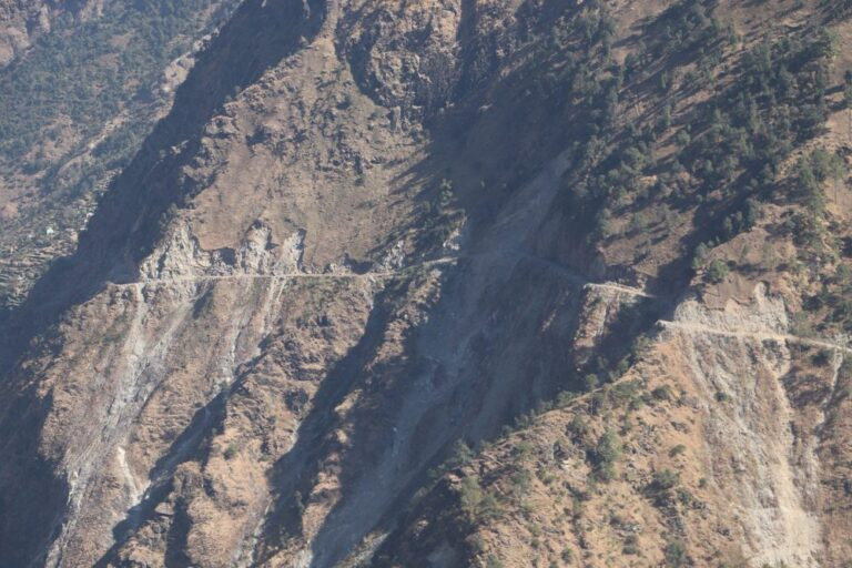 दार्चुला–टिङ्कर सडक निर्माणः नेपाली सेनाले दुईतिरबाट काम थाल्यो