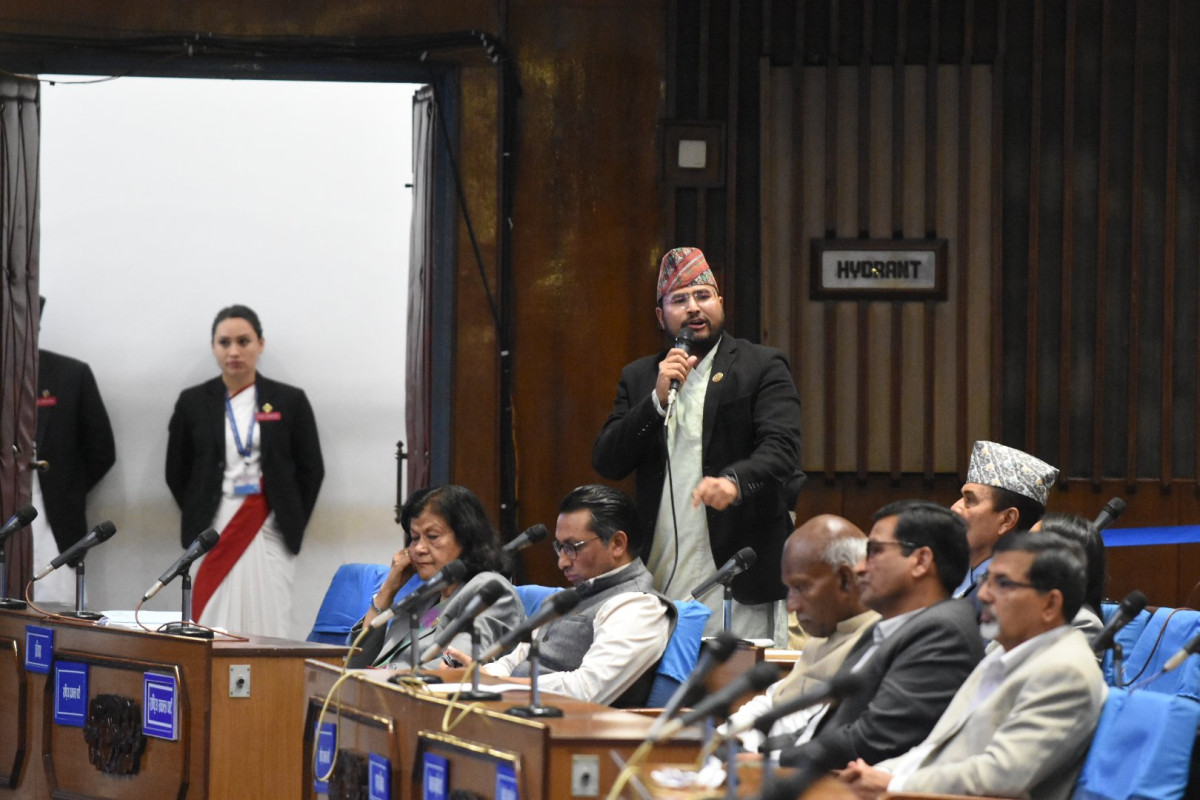 ८० लाख युवा बाहिर छन्, सरकारले कामै गरेनः सांसद शाही