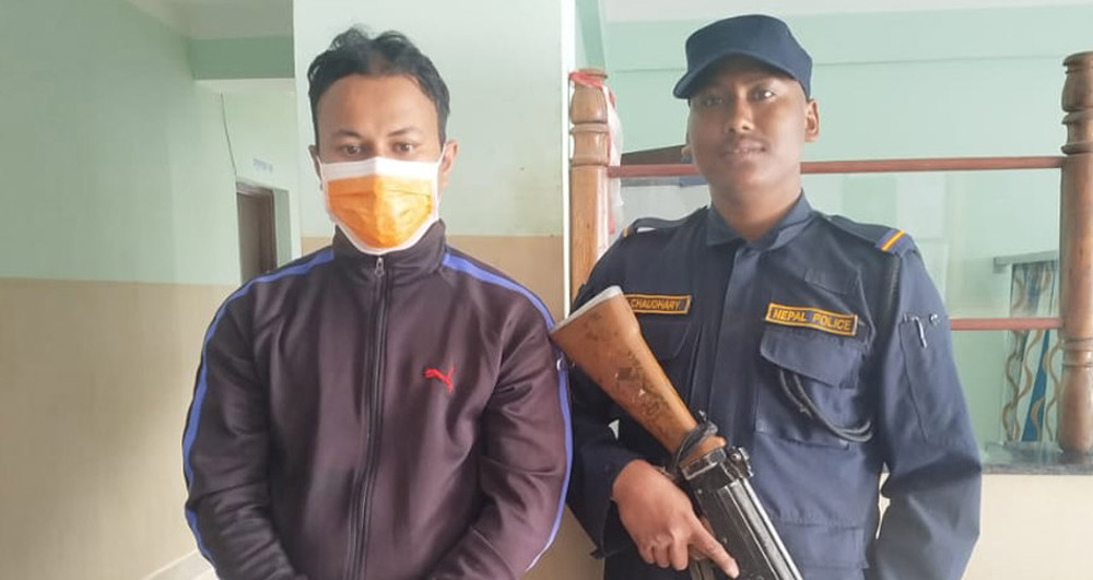 बीमाको रकम हिनामिना गरेको आरोपमा पहाडी पक्राउ