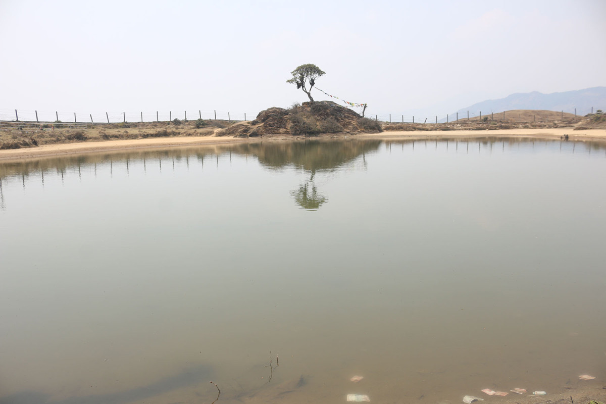 जलजलेमा अवस्थित रमणीय गुफापोखरी