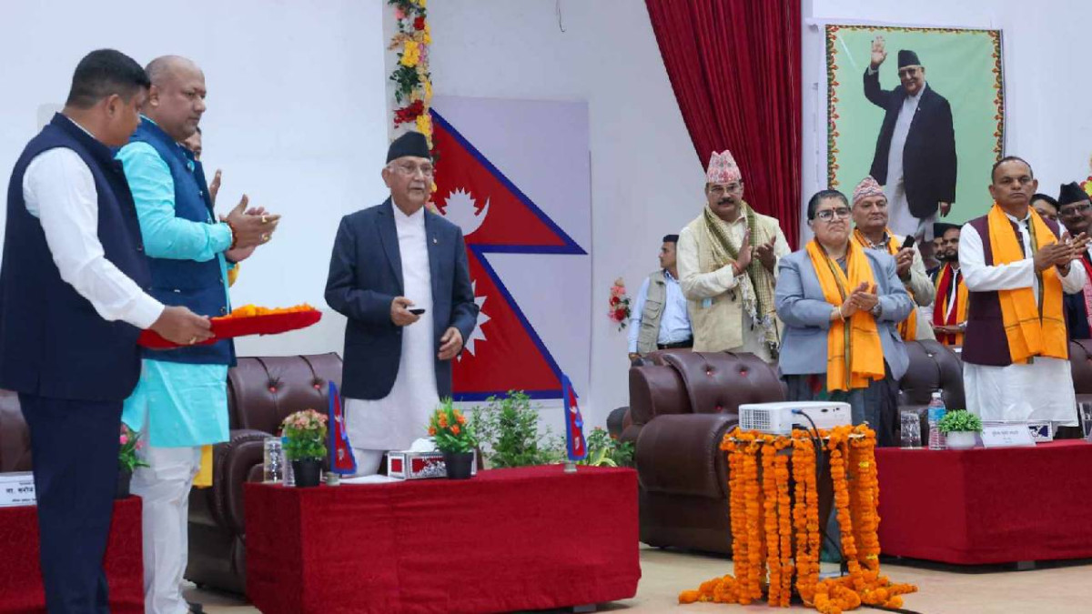प्रधानमन्त्री ओलीले एकसाथ शिलान्यास गरेका ६४ सडक निर्माणमा १२ अर्ब ७० करोड खर्च हुने अनुमान