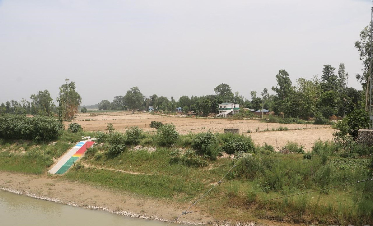 बाढीको डरले बसाइ सर्न थाले कुतियाकवर बासी
