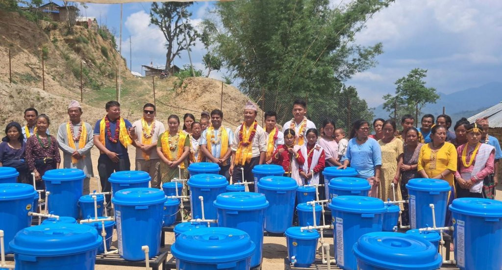 स्वच्छ पानी उपभोग गराउन ‘बायो स्याण्ड फिल्टर’ वितरण