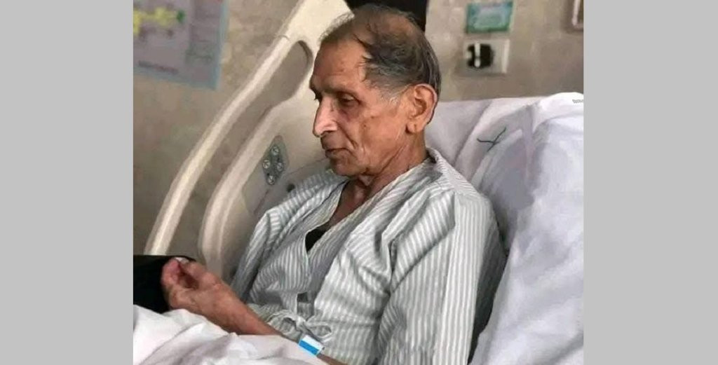 मोहन वैद्य अस्पतालबाट घर फर्के