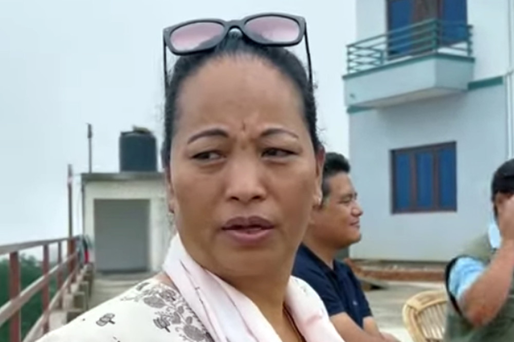 ६१ किलो सुन काण्ड : पक्राउ परेकी अमलालाई अदालत लगियो