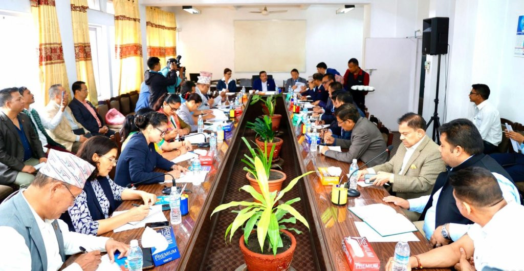 सुनचाँदीमा लगाउने घोषणा गरिएको कर फिर्ता गर्न माग