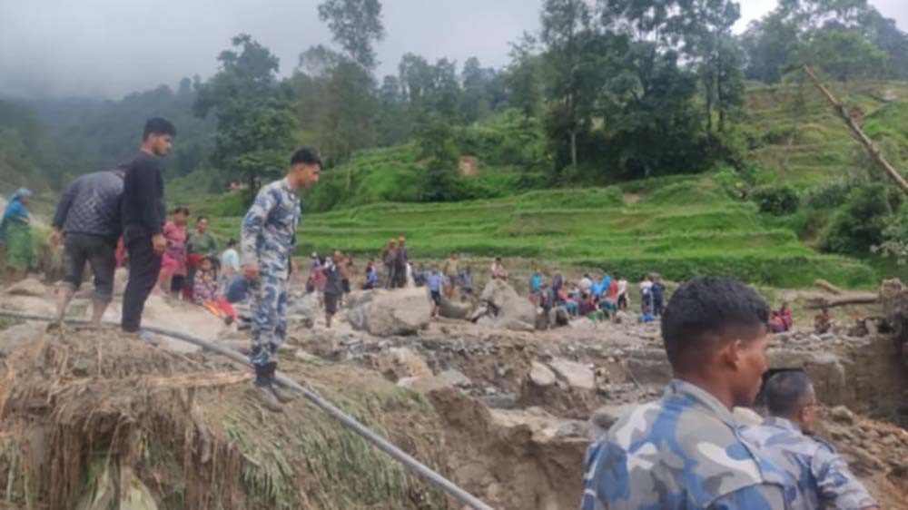 नुवाकोटमा बेपत्ता महिलाको खोजीको लागि सशस्त्रको कुकुर परिचालन