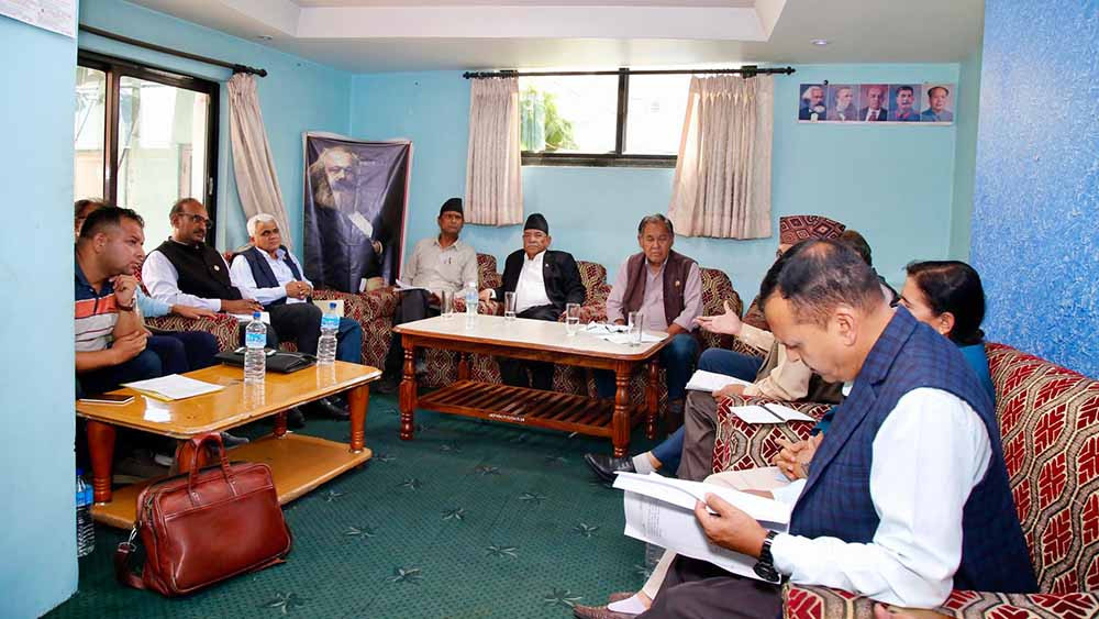 खेल र चलचित्र क्षेत्रको विकासलाई महत्व दिदै आएको छु: प्रचण्ड