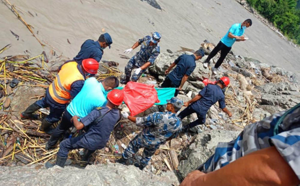 भोटेकोशी बाढी: ६ जनाको शव र ५ मानव अंग फेला
