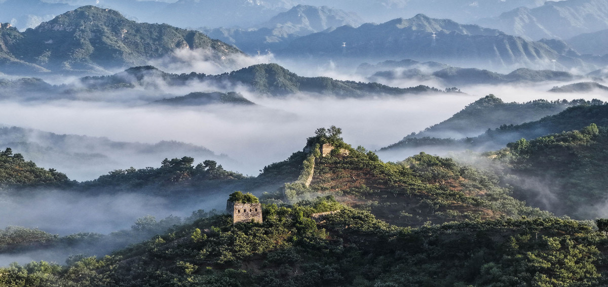 Aerial View Captures Majestic Scenery of Hongshankou Great Wall in Hebei