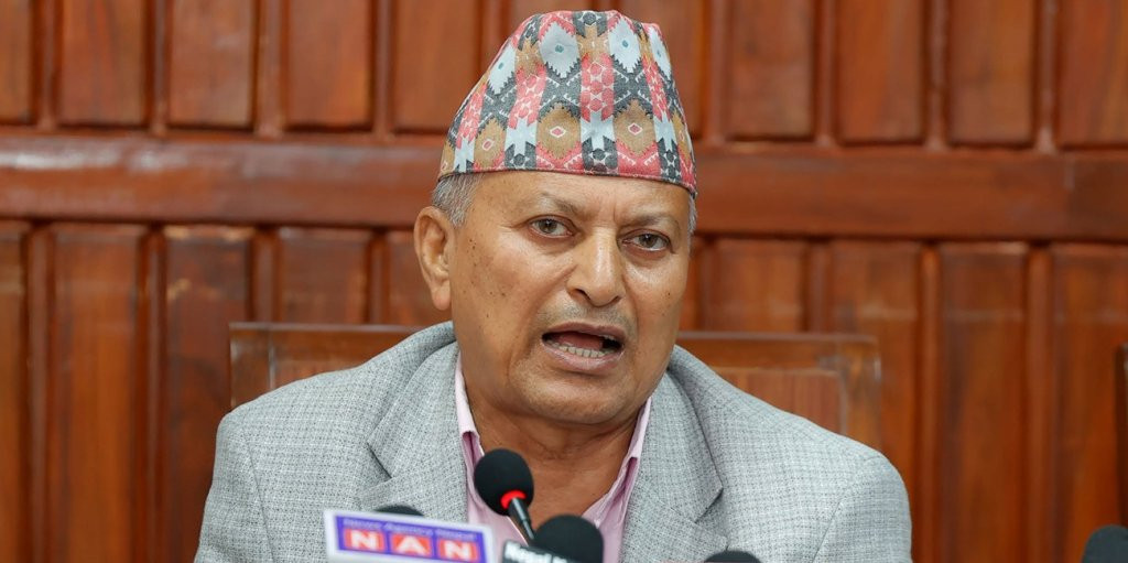 मालपोत अधिकृत फिर्ता गराउन आएका थिए, नमानेपछि मेरो चरित्र हत्या गरियो:  मन्त्री अधिकारी