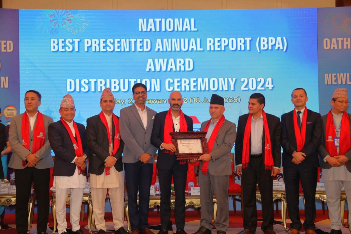 आइक्यानबाट सिल्भर अवार्ड प्राप्त गर्ने पहिलो जीवन बीमा कम्पनी बन्यो नेपाल लाइफ इतिहास रच्दै