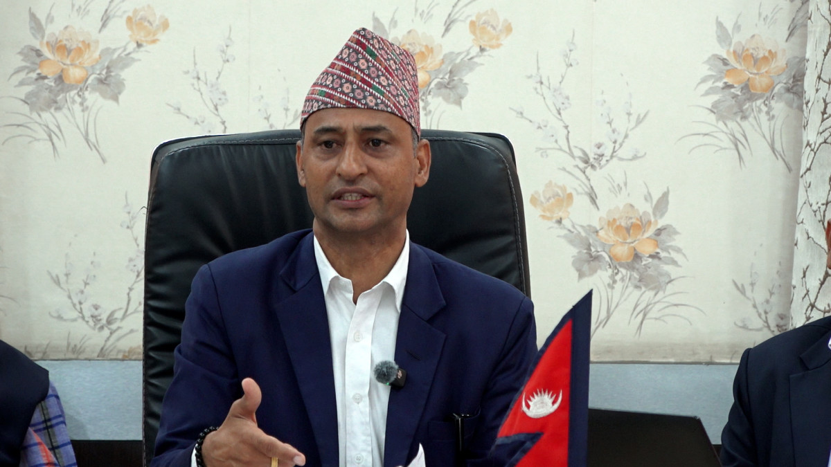 वैदेशिक रोजगारबाट फर्किएकाहरुलाई स्वदेशमै स्थापित गराउने योजना छ: डा. उप्रेती