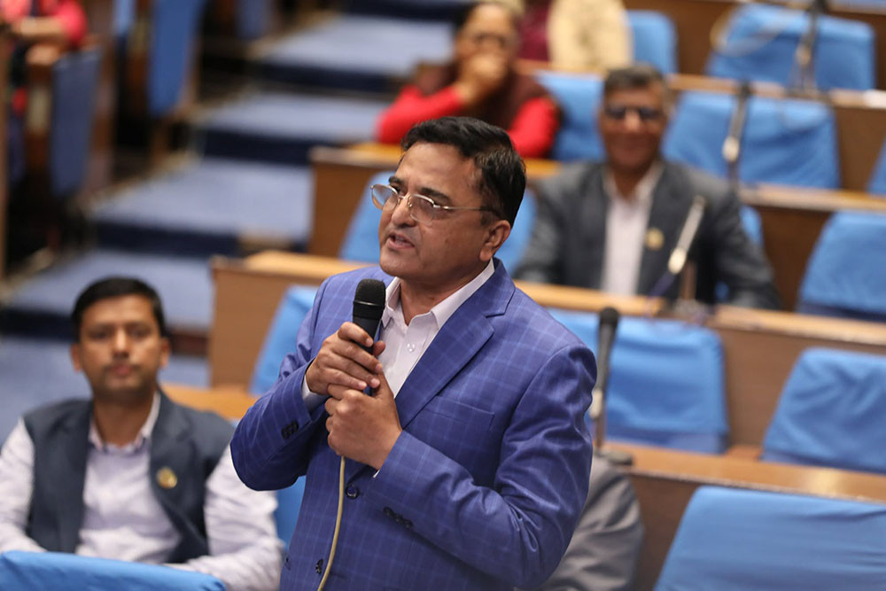उपसभामुखमाथि लागेका आरोप सामान्य छैनन्: योगेश भट्टराई